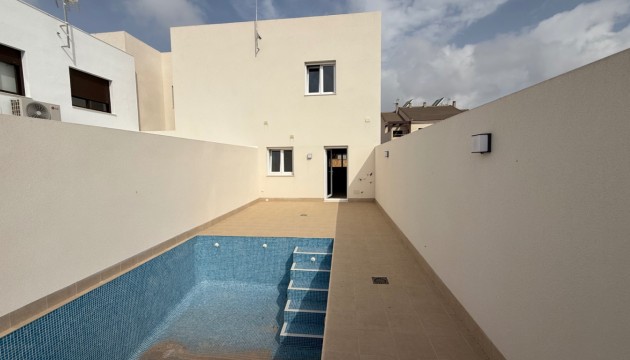 Begagnad - Duplex - Pilar de la Horadada