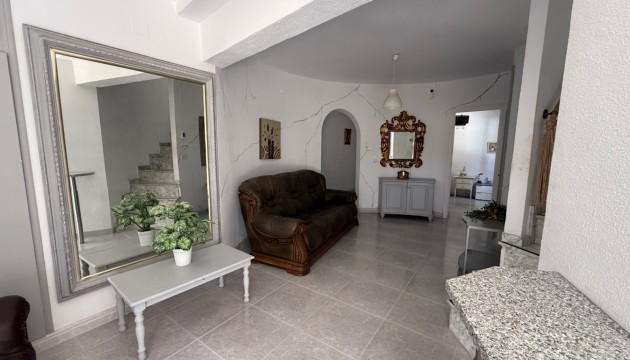 Resale - Detached Villa - Orihuela