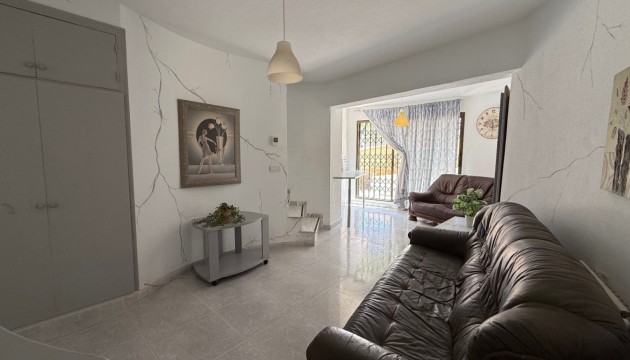 Resale - Detached Villa - Orihuela