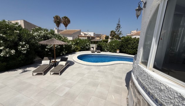 Reventa - Chalet Independiente - Torrevieja - Costa Blanca Sur