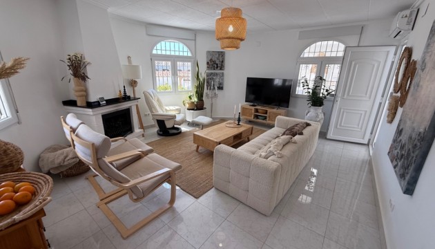 Reventa - Chalet Independiente - Torrevieja - Costa Blanca Sur