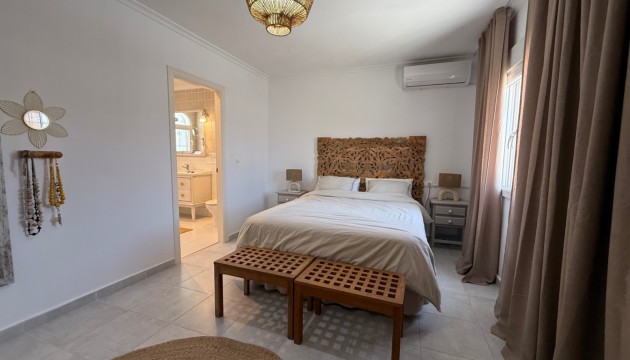 Reventa - Chalet Independiente - Torrevieja - Costa Blanca Sur