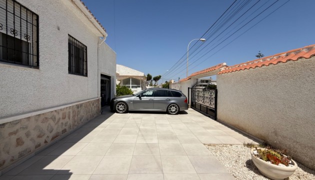 Reventa - Chalet Independiente - Torrevieja - Costa Blanca Sur