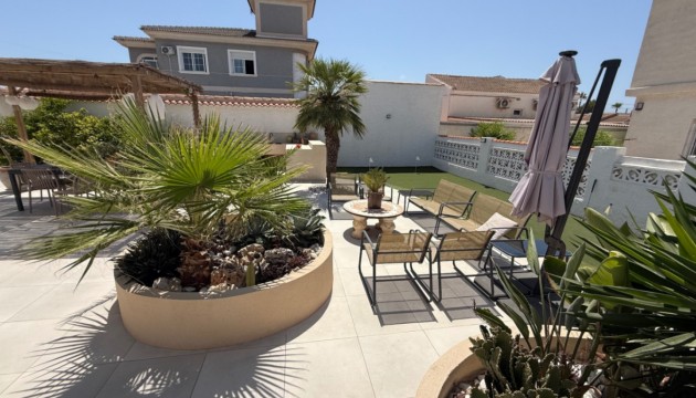 Reventa - Chalet Independiente - Torrevieja - Costa Blanca Sur