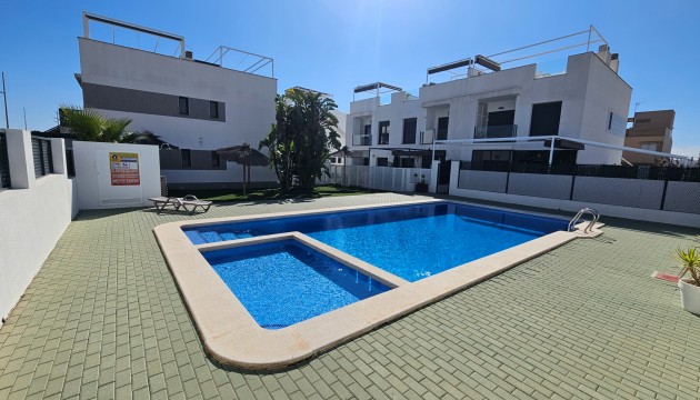Reventa - Apartamento - Pilar de la Horadada
