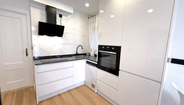 Wiederverkauf - Apartment - Torrevieja