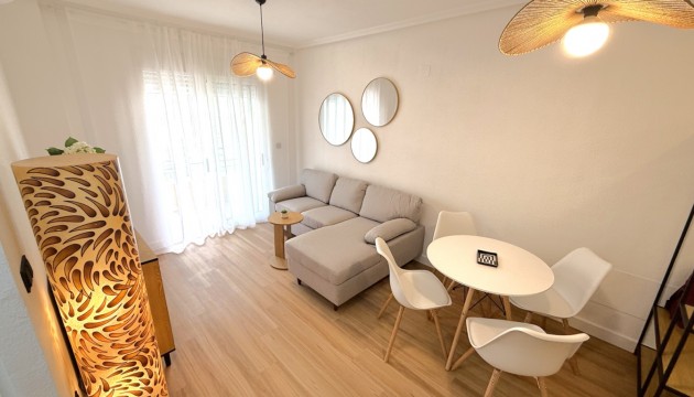 Wiederverkauf - Apartment - Torrevieja