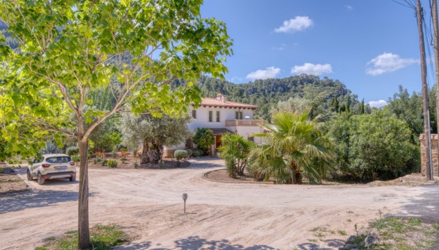 Begagnad - Fristående Villa - Esporlas - Mallorca