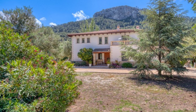 Begagnad - Fristående Villa - Esporlas - Mallorca