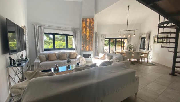 Перепродажа - отдельная вилла - Calviá - Mallorca