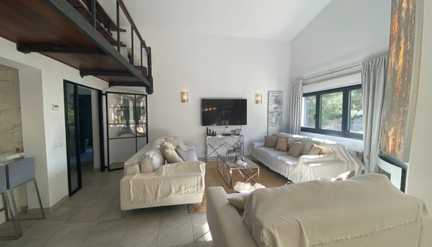 Перепродажа - отдельная вилла - Calviá - Mallorca