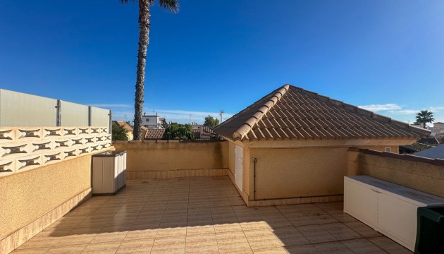 Перепродажа - Таунхаус - Torrevieja - Nueva Torrevieja - Aguas Nuevas