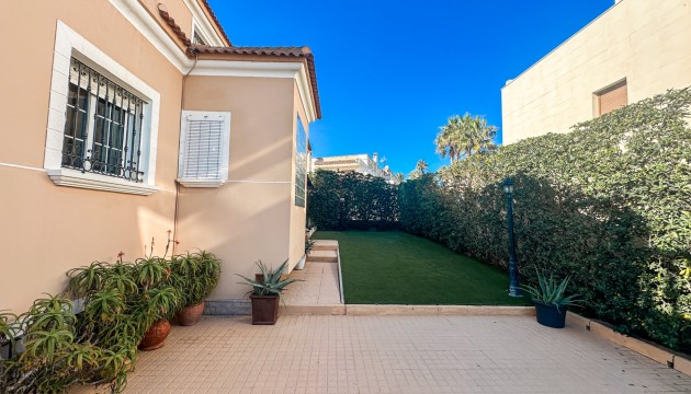 Перепродажа - отдельная вилла - La Mata - Torrelamata - La Mata