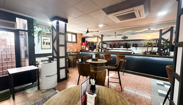 Перепродажа - Коммерческий - Torrevieja - Nueva Torrevieja - Aguas Nuevas