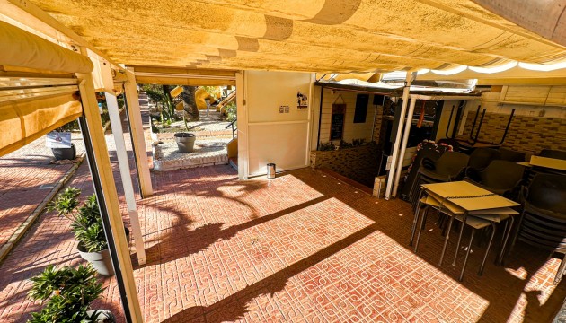 Перепродажа - Коммерческий - Torrevieja - Nueva Torrevieja - Aguas Nuevas