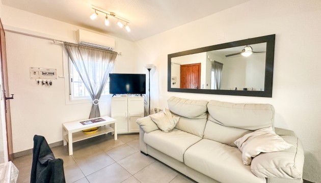 Перепродажа - Квартира - Orihuela Costa - Villamartín