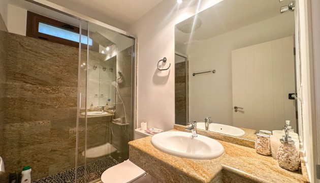 Reventa - Chalet Independiente - Alicante - Campoamor