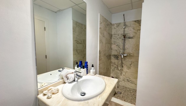 Reventa - Chalet Independiente - Alicante - Campoamor