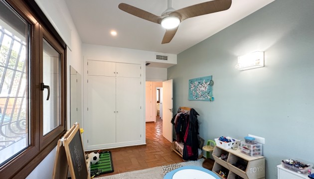 Reventa - Chalet Independiente - Alicante - Campoamor