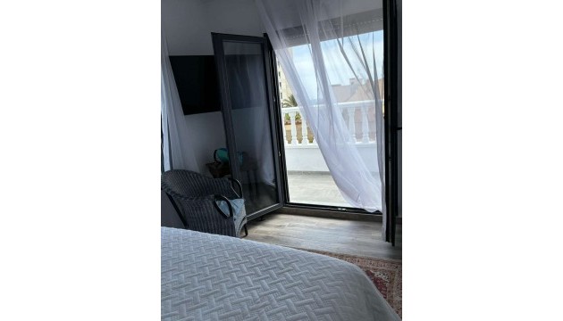 Wiederverkauf - Detached Villa - Orihuela - Punta Prima