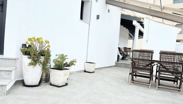 Wiederverkauf - Detached Villa - Orihuela - Punta Prima