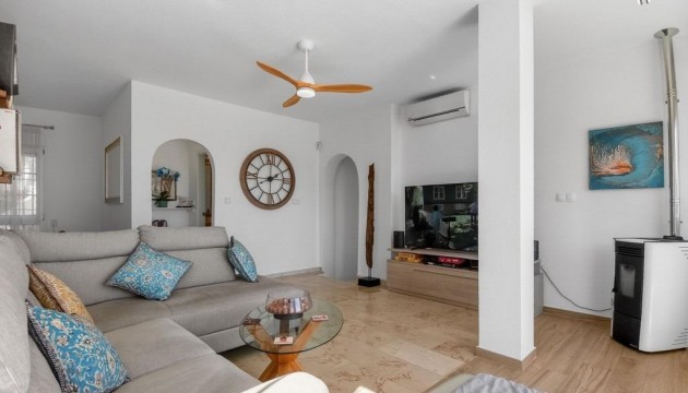 Перепродажа - отдельная вилла - Orihuela Costa - Las Ramblas