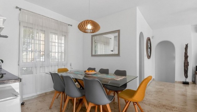 Перепродажа - отдельная вилла - Orihuela Costa - Las Ramblas