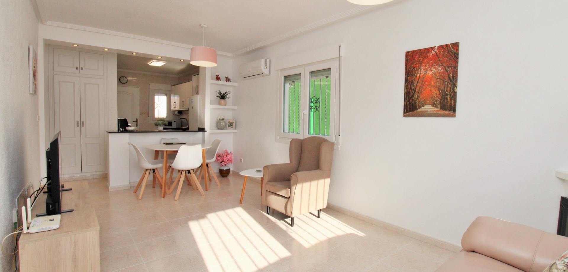 House in Villamartin - Image 5