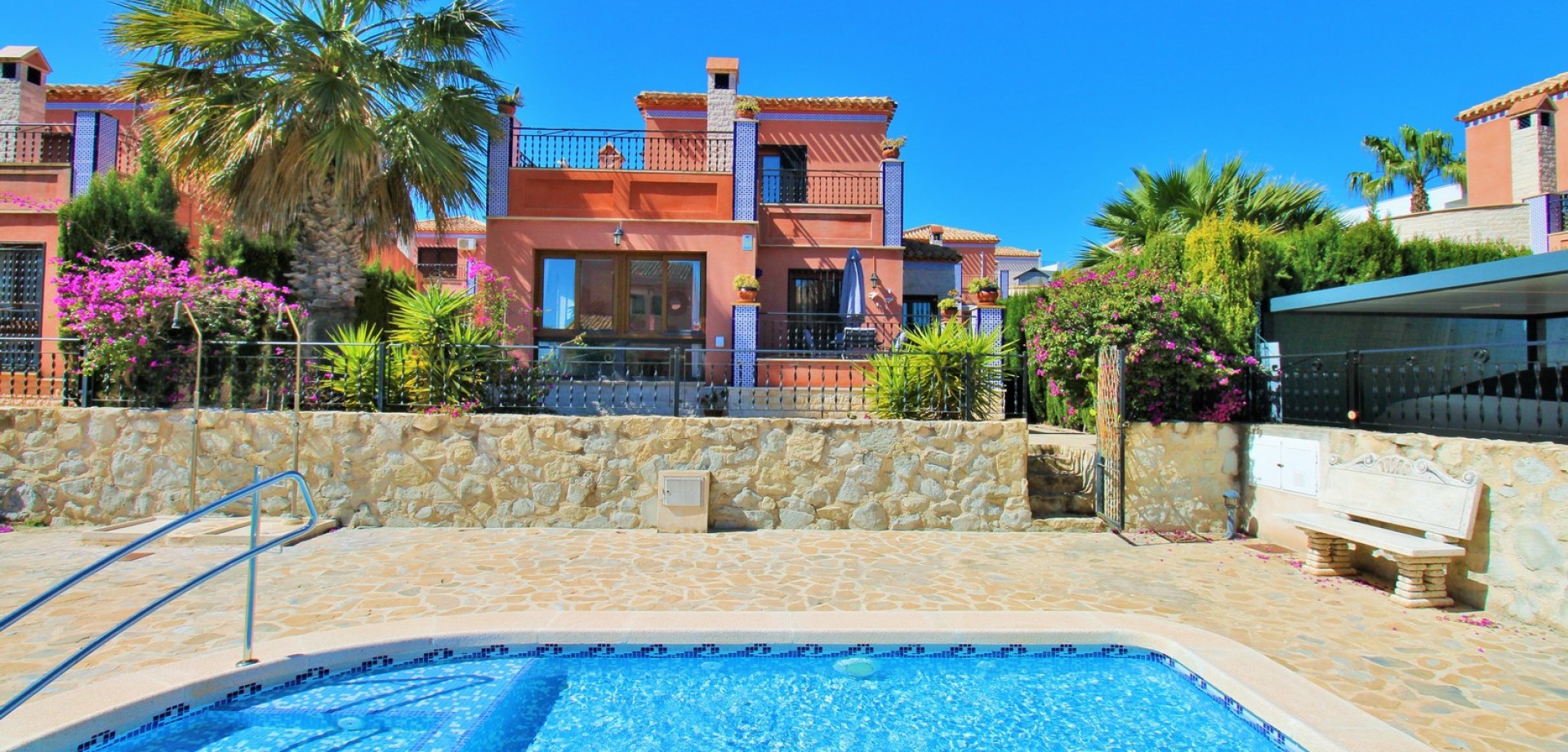 House in San Miguel de Salinas - Image 2