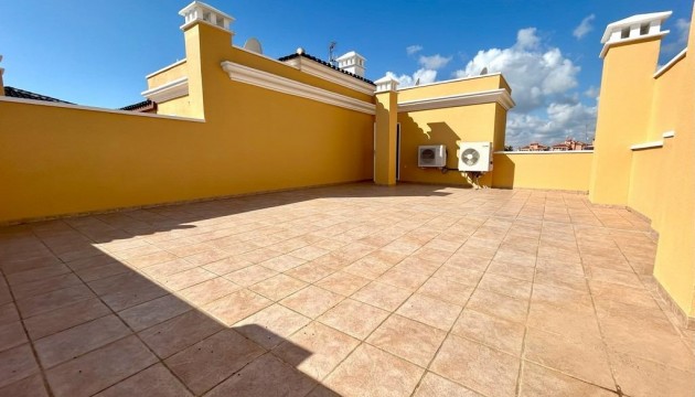 Resale - Apartment - Orihuela Costa - Cabo Roig