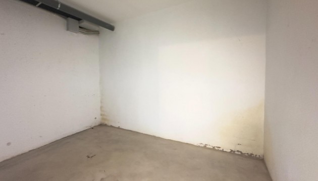 Reventa - Garaje - Orihuela Costa - Cabo Roig