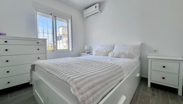 Resale - Detached Villa - San Miguel de Salinas - Villamartín