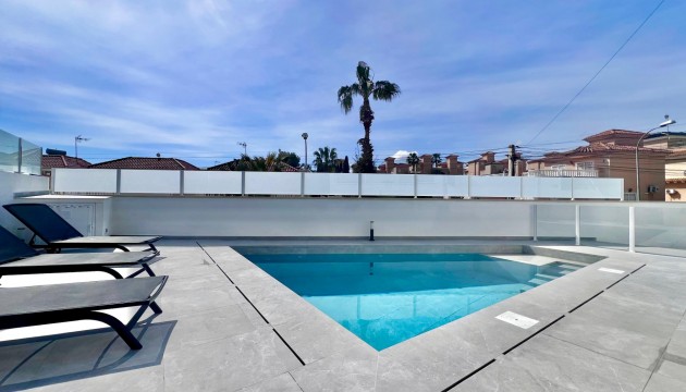 Resale - Detached Villa - San Miguel de Salinas - Villamartín