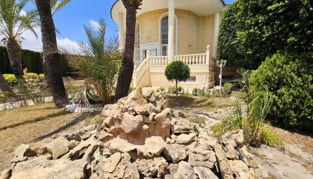 Reventa - Chalet Independiente - Ciudad Quesada