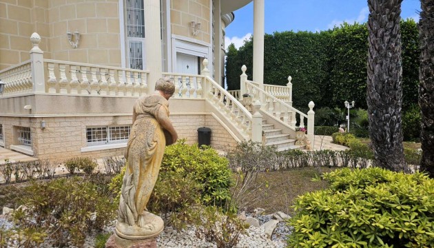 Reventa - Chalet Independiente - Ciudad Quesada