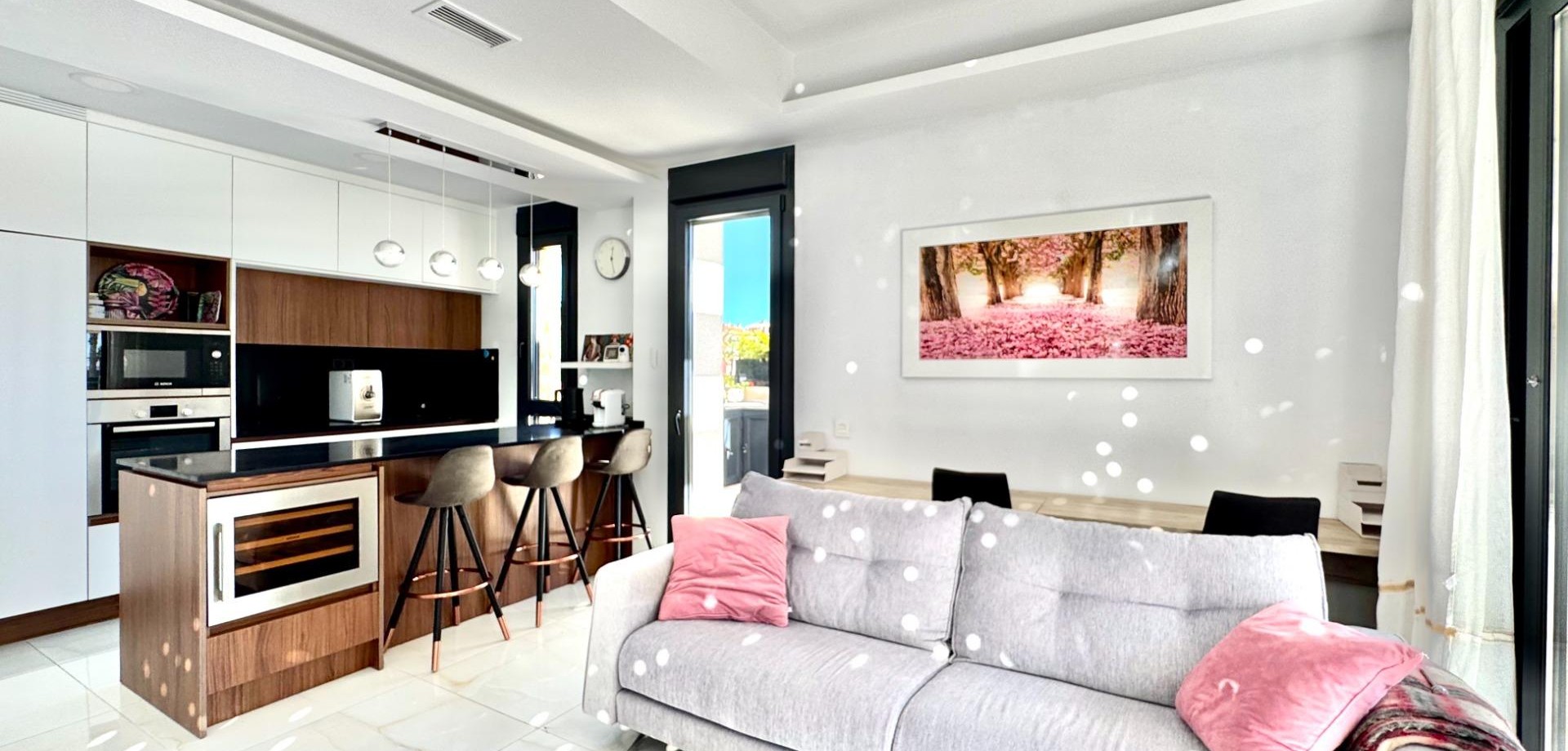 House in Dehesa de Campoamor - Image 3