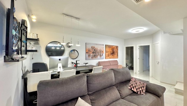 Resale - Detached Villa - Orihuela Costa - Lomas de Cabo Roig