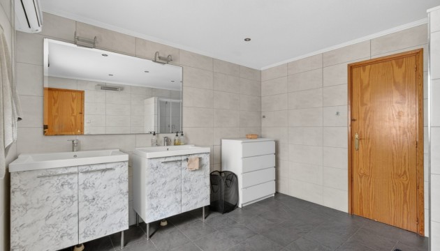 Reventa - Chalet Independiente - Santa Pola