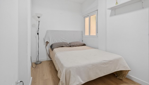 Begagnad - Lägenhet - Alicante