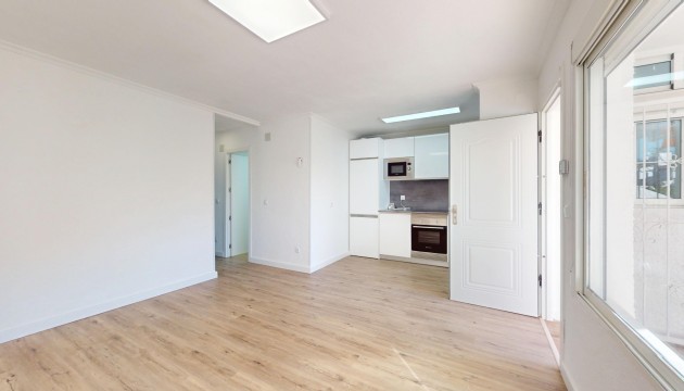 Resale - Apartment - Orihuela Costa - Villamartín