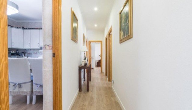 Begagnad - Fristående Villa - Elche