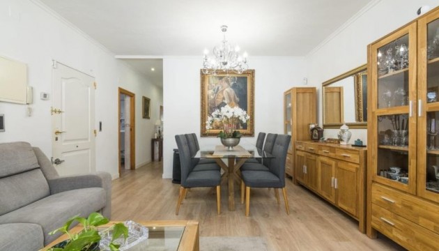 Begagnad - Fristående Villa - Elche