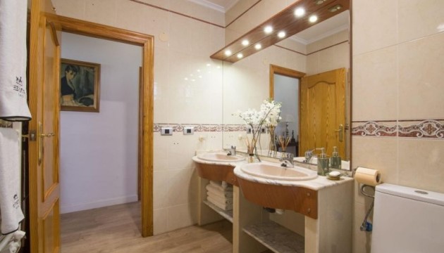 Begagnad - Fristående Villa - Elche