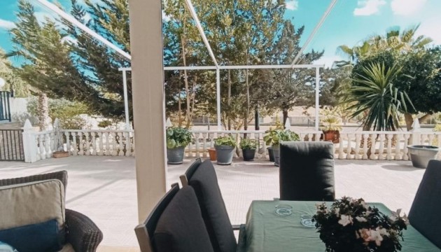 Begagnad - Fristående Villa - Elche