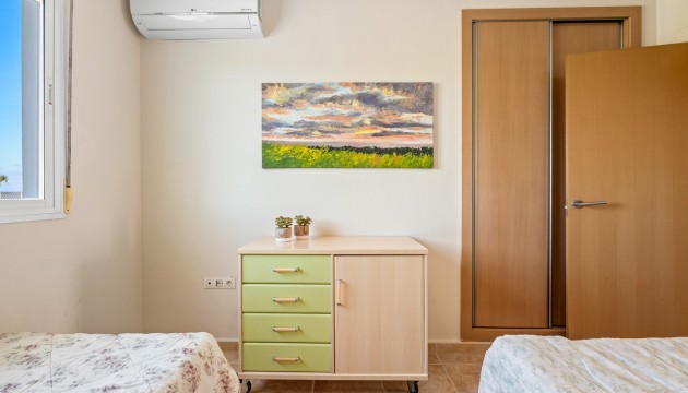 Wiederverkauf - Apartment - Torrevieja - La Veleta