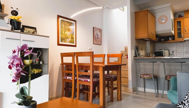 Resale - Apartment - Orihuela Costa - Cabo Roig