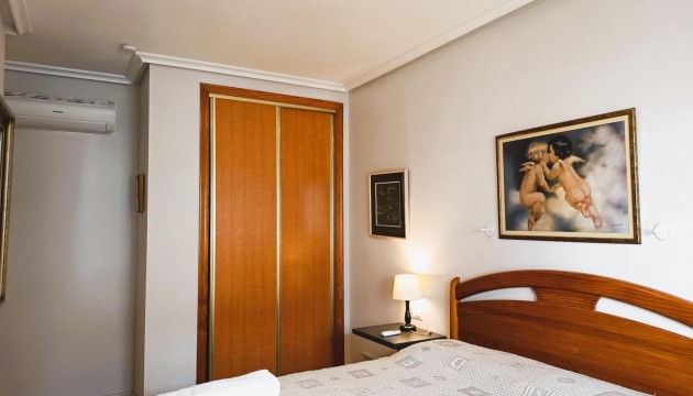 Resale - Apartment - Orihuela Costa - Cabo Roig