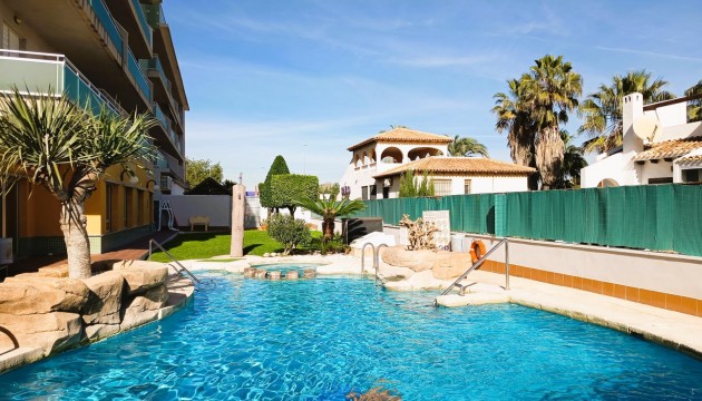 Resale - Apartment - Orihuela Costa - Cabo Roig