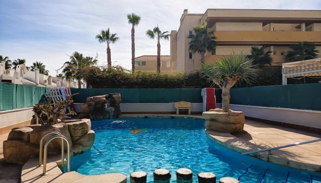 Resale - Apartment - Orihuela Costa - Cabo Roig