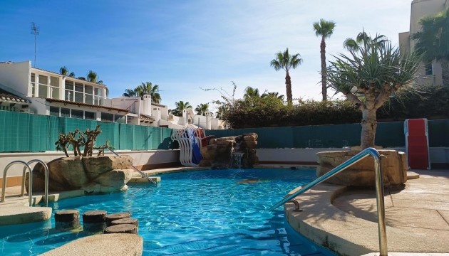 Resale - Apartment - Orihuela Costa - Cabo Roig